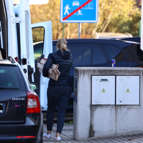 Lela si enchala odvést spoustu věcí.