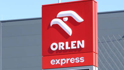 FOTO: Polský Orlen podstřelil ceny a benzin má pod 40 korun.