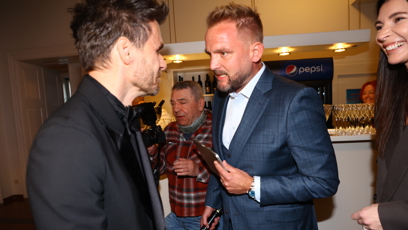 FOTO: Moderátor Libor Bouček na premiéře dokumentu Leoše Mareše.