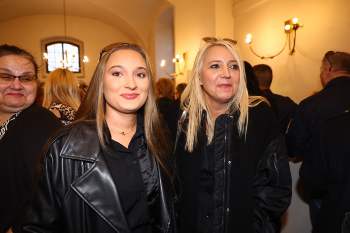 FOTO: Mirjam Müller Landa dorazila na koncert. – stránka 50