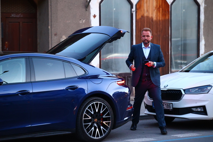 FOTO: Libor Bouček má krásné auto. – stránka 6