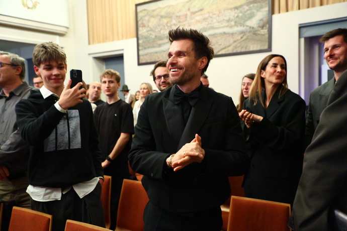 FOTO: Leoš Mareš na premiéře svého dokumentu. – stránka 61