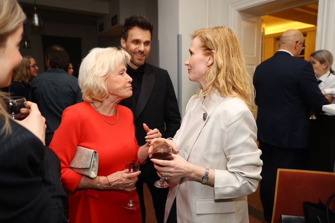 FOTO: Lenka Marešová se vybavovala s herečkou Aňou Geislerovou. – stránka 5