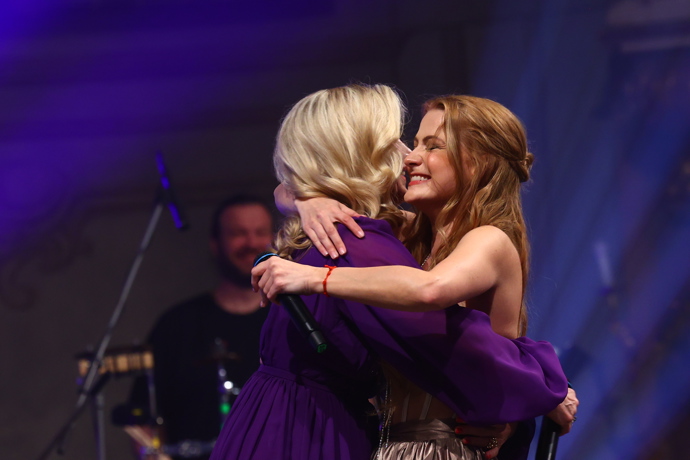 FOTO: Koncert byl plný emocí. – stránka 20