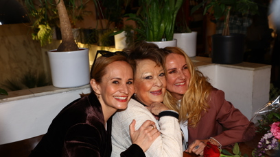 FOTO: I přes nedávnou ztrátu sestry Jaroslavy rozdávala Jiřina Bohdalová úsměvy na všechny strany.