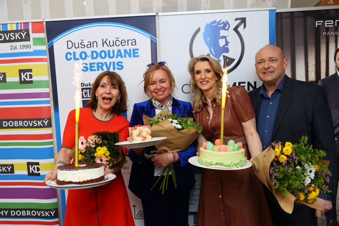 FOTO: Jitka Sedláčková si akci užívala. – stránka 3