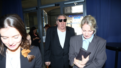 FOTO: Gérard Depardieu dorazil na veřejnou oslavu Jiřiny Bohdalové.