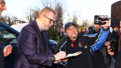 FOTO: Richard Müller rozdával podpisy.