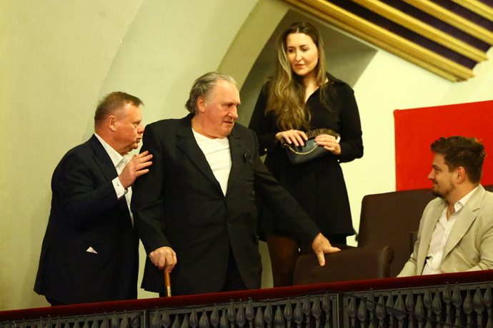 FOTO: Veřejná oslava narozenin Jiřiny Bohdalové v divadle Hybernia. – stránka 55