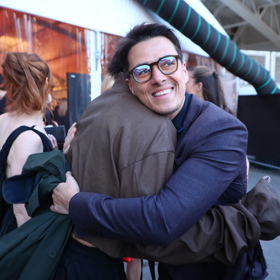 Renne Dang se vřele objal s Jakubem Kotkem.