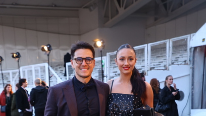 FOTO: Jakub Kotek s partnerkou.