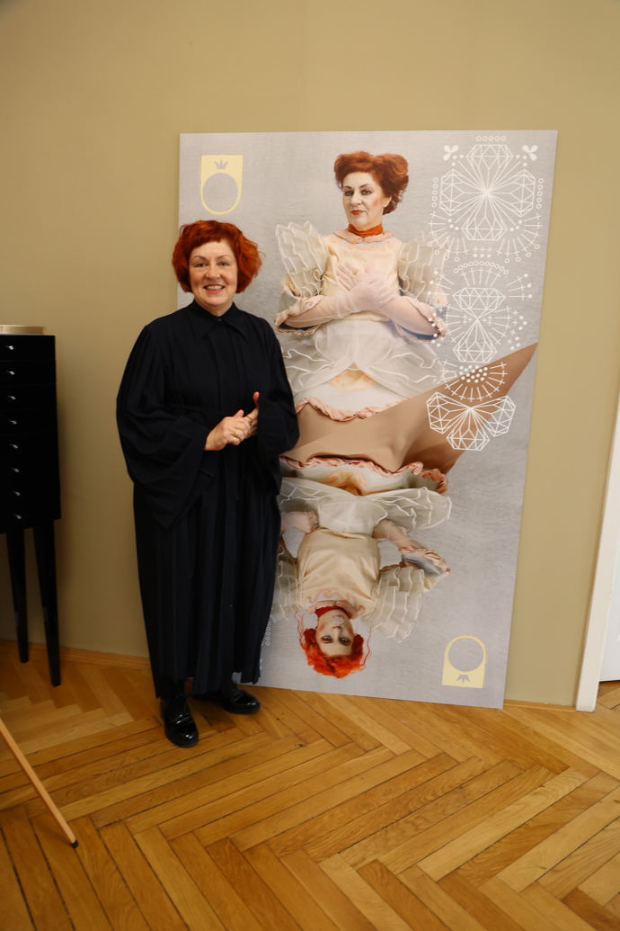 FOTO: Helena Dařbujánová je maminkou zpěvačky Žofie Dařbujánové. – stránka 6