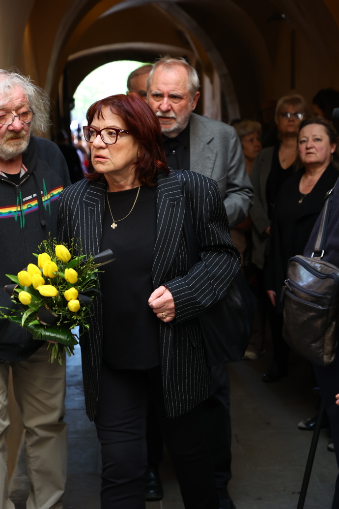 FOTO: Pohřeb Jana Potměšila. – stránka 36