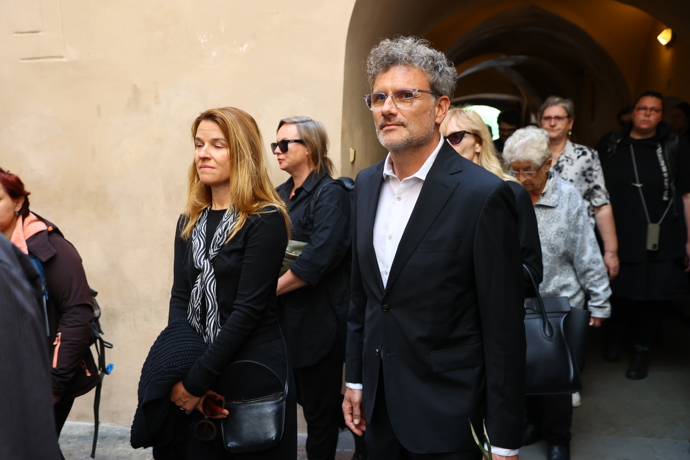 FOTO: Dorazil spisovatel Patrik Hartl. – stránka 29