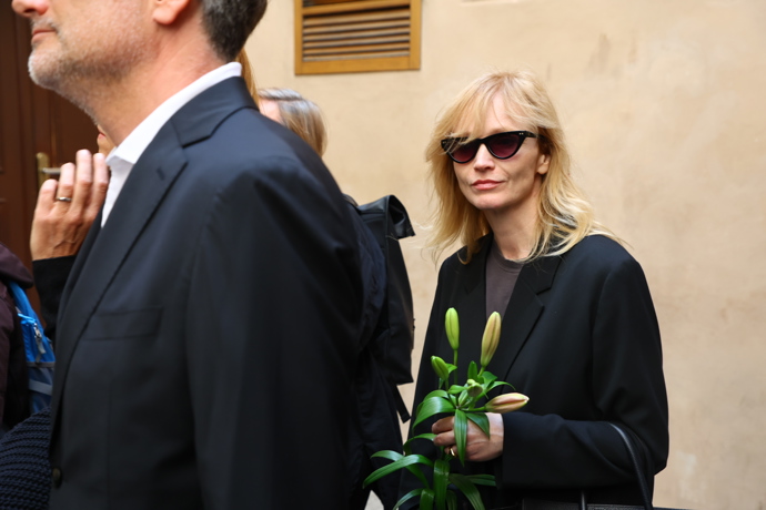 FOTO: Nechyběla Aňa Geislerová. – stránka 27