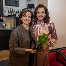 Veronika Freimanová s Bárou Kodetovou, kterou znala už jako malou holčičku.