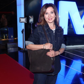 Dana Morávková na premiéře filmu Michael o životě zpěváka Michaela Jacksona předvedla, jak džínovinu nosit po padesátce.