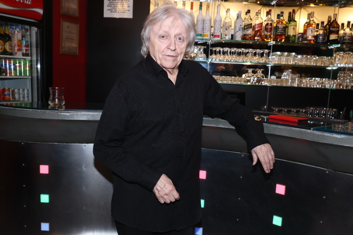 FOTO: Václav Neckář obnovil starou píseň.