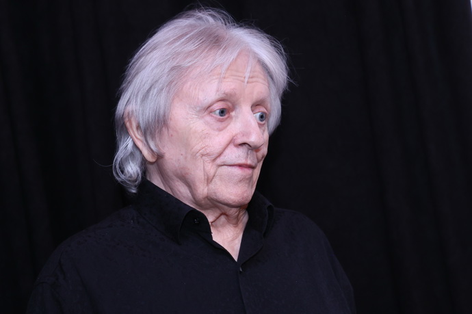 FOTO: Václav Neckář obnovil zapomenutou píseň. – stránka 2