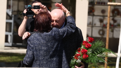 FOTO: Felix Slováček na pohřbu Václava Hybše.