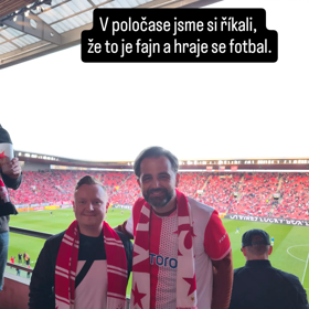 Kalkulátor a pan Lišák společně vyrazili na derby Sparty proti Slavii. 