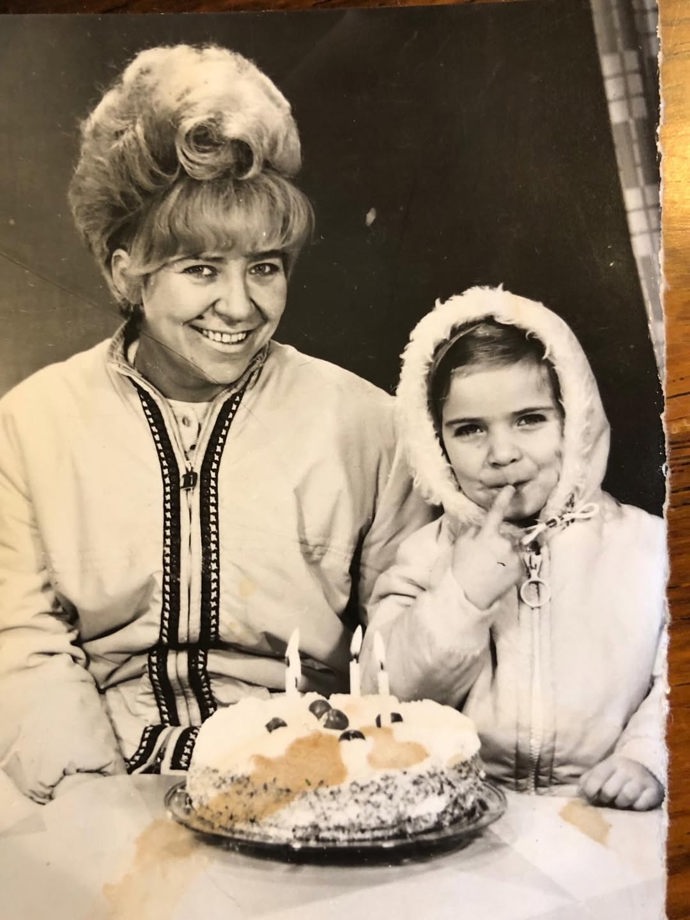 FOTO: Anna K. zavzpomínala na svou maminku.