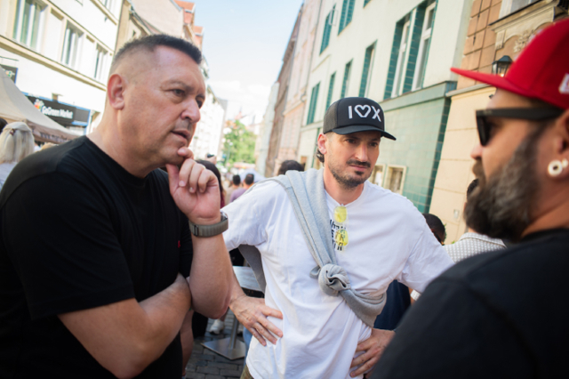 Krymská praskala ve švech. Tohle je důvod, proč o ní mluví celá Praha Krymská praskala ve švech. Tohle je důvod, proč o ní mluví celá Praha