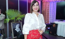Dorazila i Alex Mynářová.
