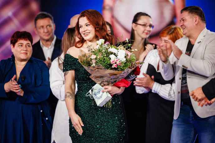 FOTO: Karolina Machačová prošla neuvěřitelnou proměnou. – stránka 38