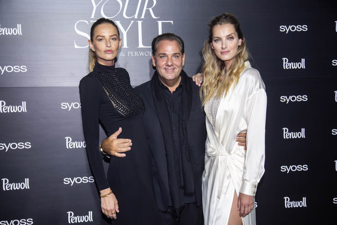 FOTO: Ředitel soutěže Elite Model Look pro ČR a SR Saša Jány s Míšou Kociánovou a Denisou Dvořákovou. – stránka 1