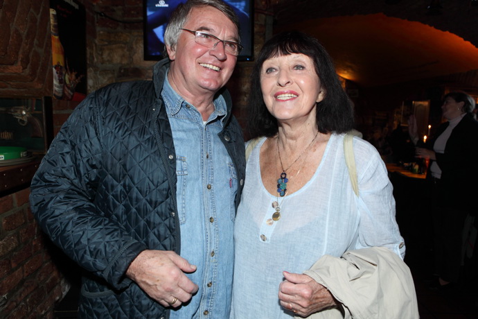 FOTO: Věra Nerušilová a Vlastimil Harapes. – stránka 1