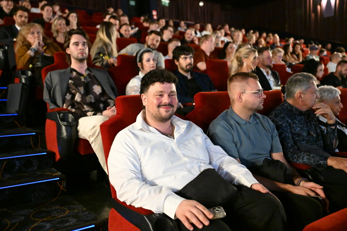 FOTO: Martin Schreiner si nenechal ujít poslední díl minisérie Leoš.