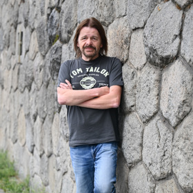 Dnes se prý díky úpravě životního stylu a zásluze lékařů z IKEMu cítí výborně.