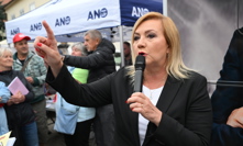 Alena Schillerová na mítinku Andreje Babiše.