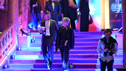 FOTO: Bujará party po premiéře Monyová.