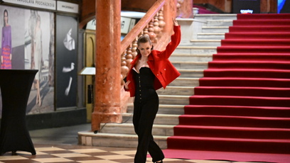FOTO: Slavnostní premiéra seriálu Monyová.