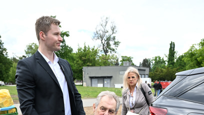 FOTO: Dorazil i Miloš Zeman.
