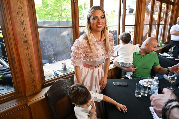 FOTO: Eva Perkausová na akci Dermacol Love Day. – stránka 14