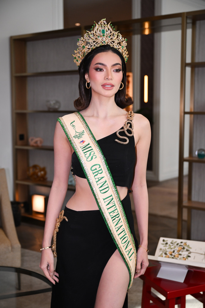 FOTO: Emma Mary Tiglao bude korunovat českou vítězku Miss Grand Czech Republic. – stránka 8