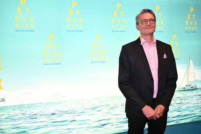 FOTO: Jan Svěrák uvedl svůj nový film Pět švestek. – stránka 63
