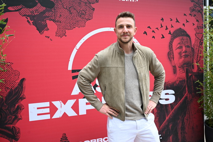 FOTO: Jakub Štáfek byl jedním z moderátorů Asia Express. – stránka 46