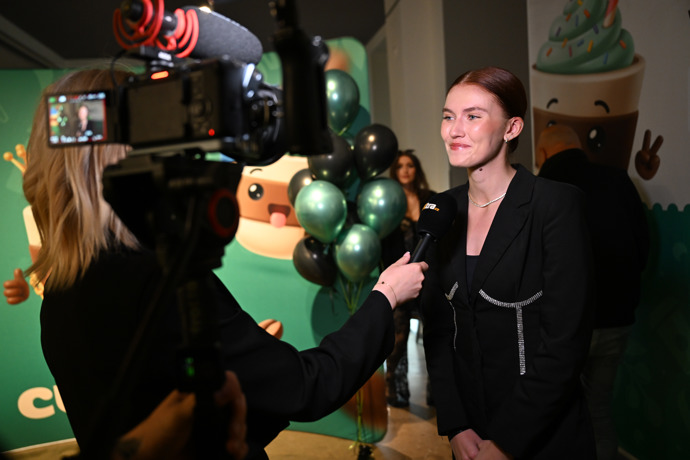 FOTO: Denisa Ryndová během rozhovoru pro eXtra.cz. – stránka 13