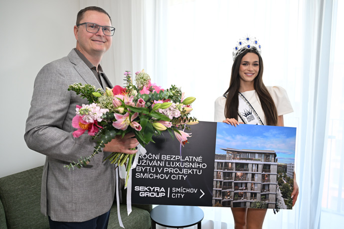 FOTO: Lucie Pisková dostala nový byt i automobil. – stránka 6