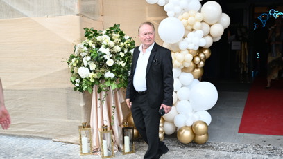 FOTO: Petr Janda odcházel z narozenin Jiřiny Bohdalové sám.