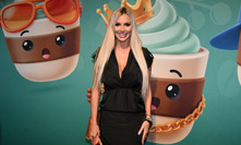 Denise Ayverdi alias Bobina vypadala krásně.