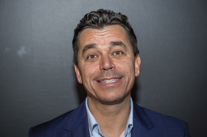 FOTO: Roman Pomajbo. – stránka 10