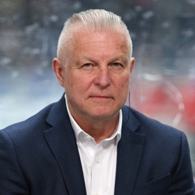 Jedním z největších kritiků byl Jiří Hrdina.