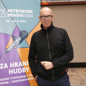 Vypískán byl i Oto Klempíř.