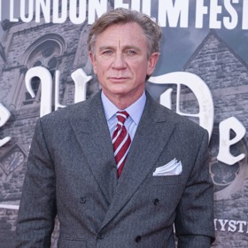 Herec Daniel Craig doufá, že své miliony rozdá ještě předtím, než zemře. Jeho dvě dcery tak přijdou zkrátka.