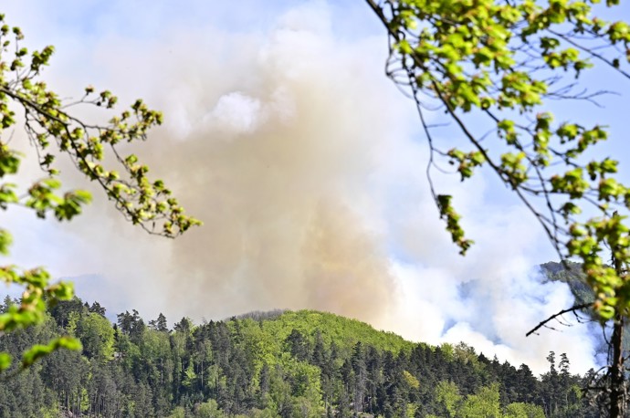 FOTO: Požár v Českém Švýcarsku.